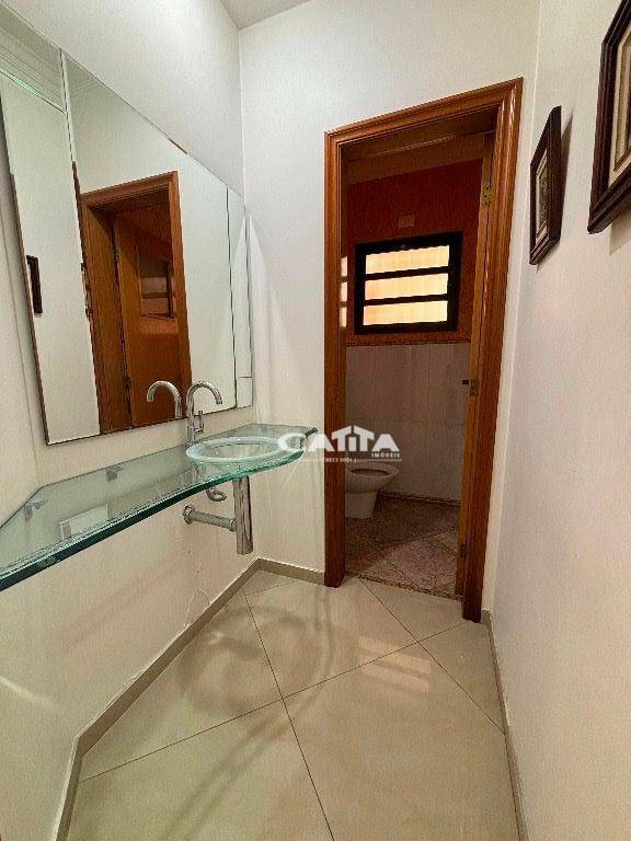 Sobrado para alugar com 3 quartos, 288m² - Foto 5