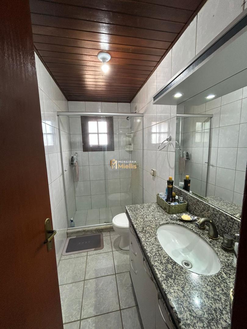 Casa à venda com 3 quartos, 338m² - Foto 16