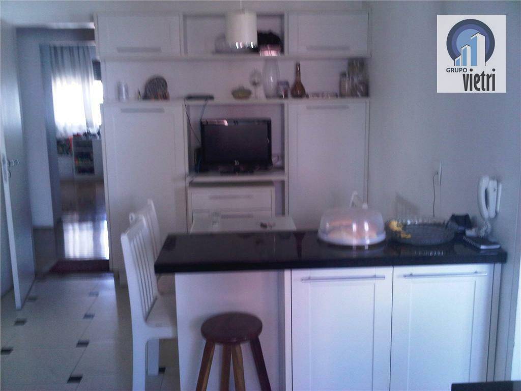 Apartamento à venda com 3 quartos, 200m² - Foto 13