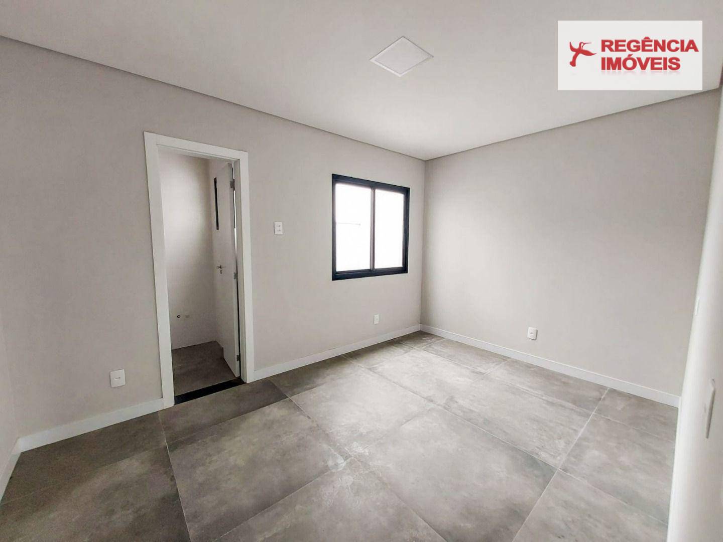 Casa à venda com 2 quartos, 83m² - Foto 21