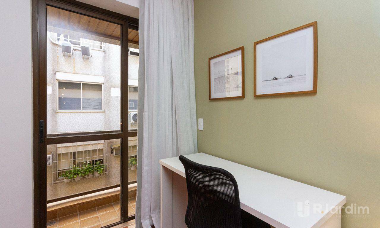 Apartamento para alugar com 4 quartos, 216m² - Foto 12