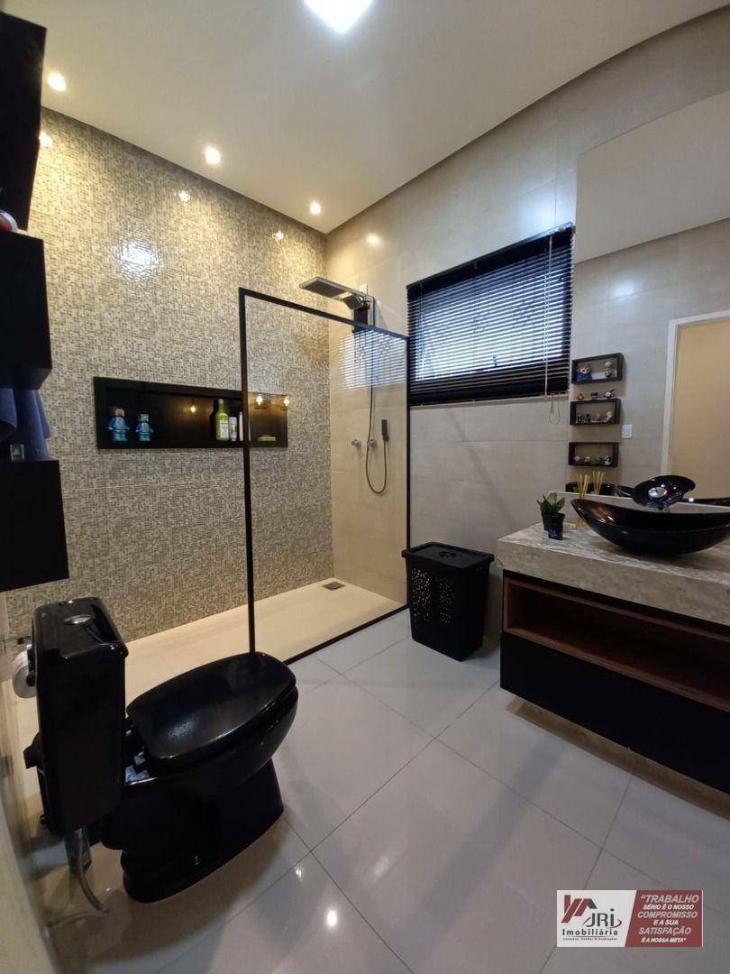 Casa à venda com 3 quartos, 250M2 - Foto 16