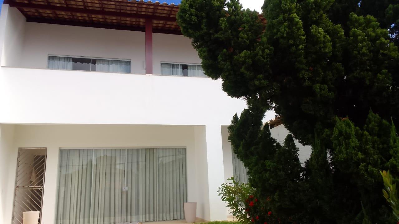 Casa à venda com 5 quartos, 651m² - Foto 1