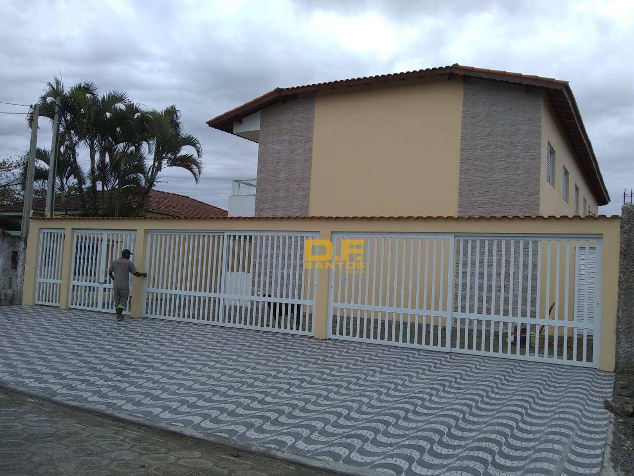 Sobrado à venda com 2 quartos, 90m² - Foto 1