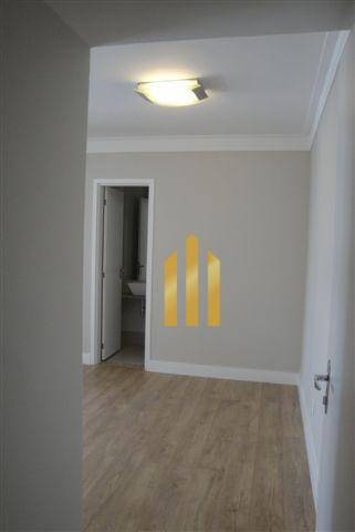 Apartamento à venda com 3 quartos, 94m² - Foto 23