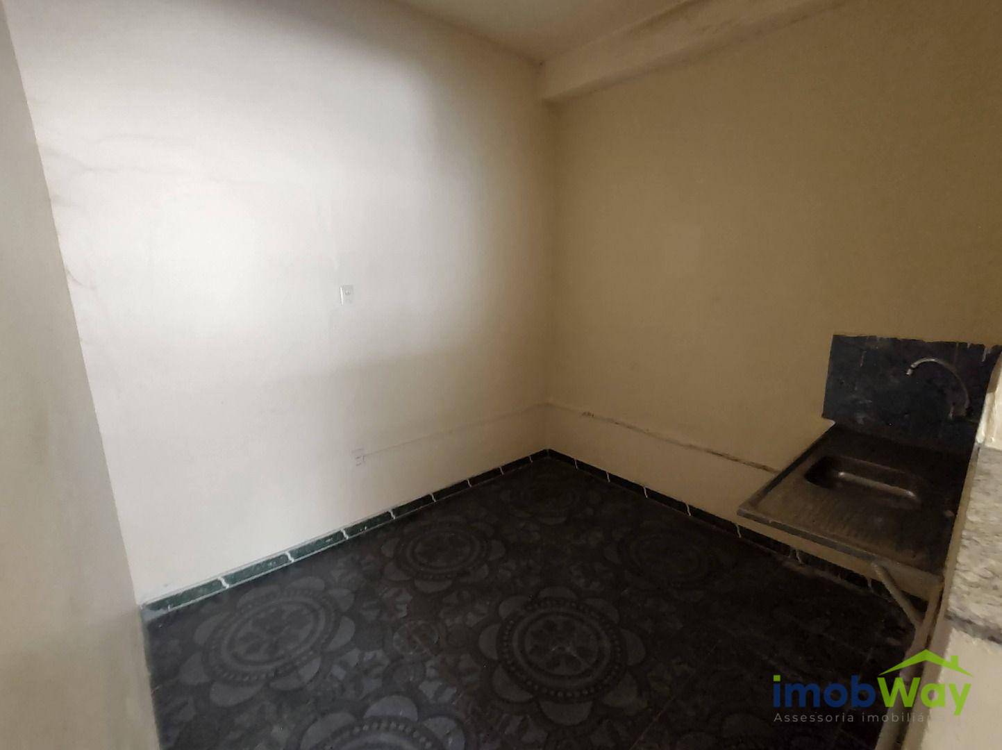 Apartamento para alugar com 2 quartos, 100m² - Foto 4