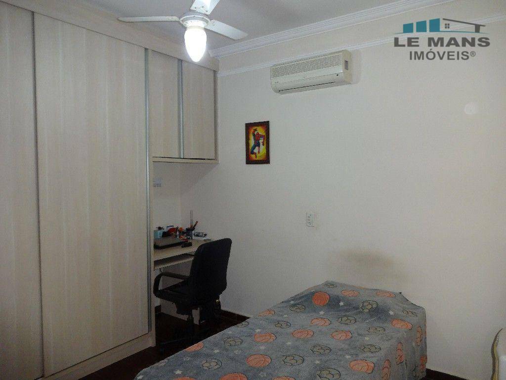 Casa à venda com 3 quartos, 169m² - Foto 21