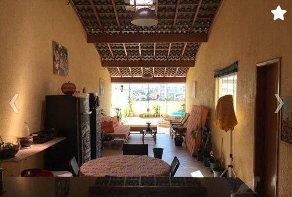 Cobertura, 3 quartos, 197 m² - Foto 2