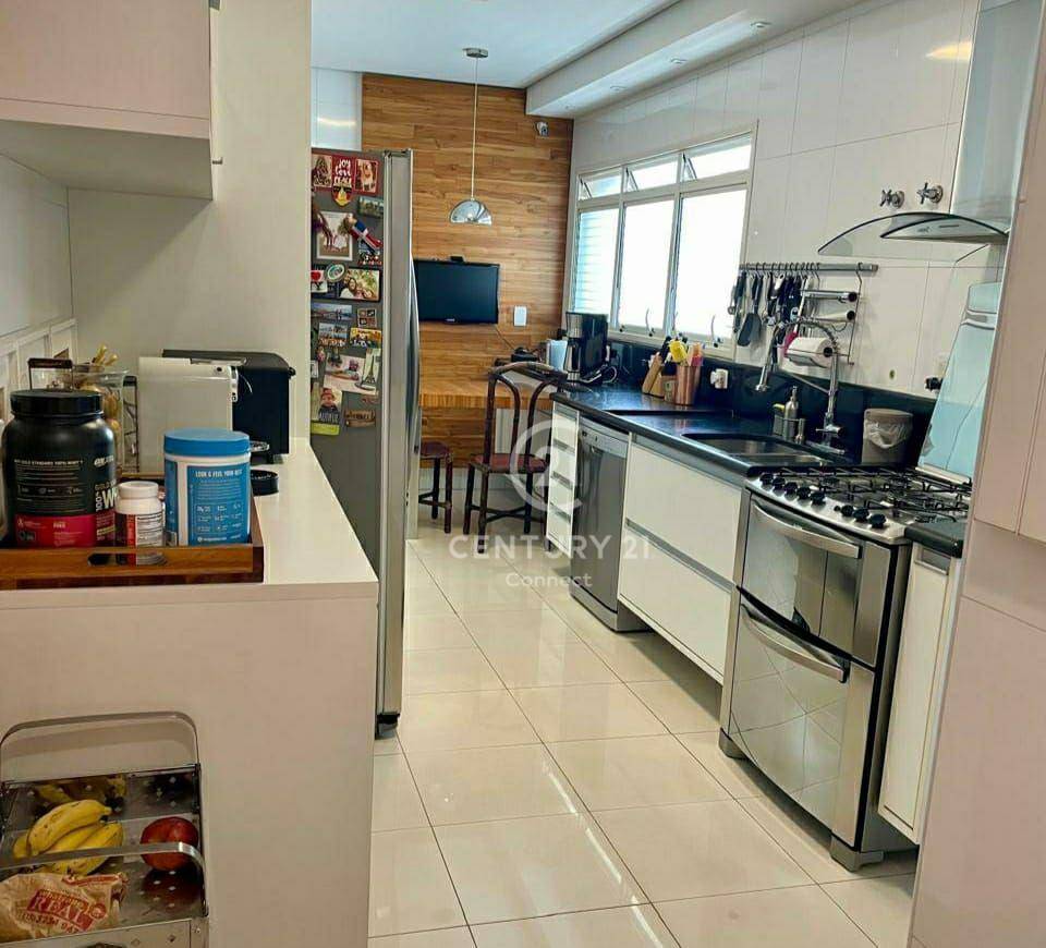 Apartamento, 3 quartos, 195 m² - Foto 2