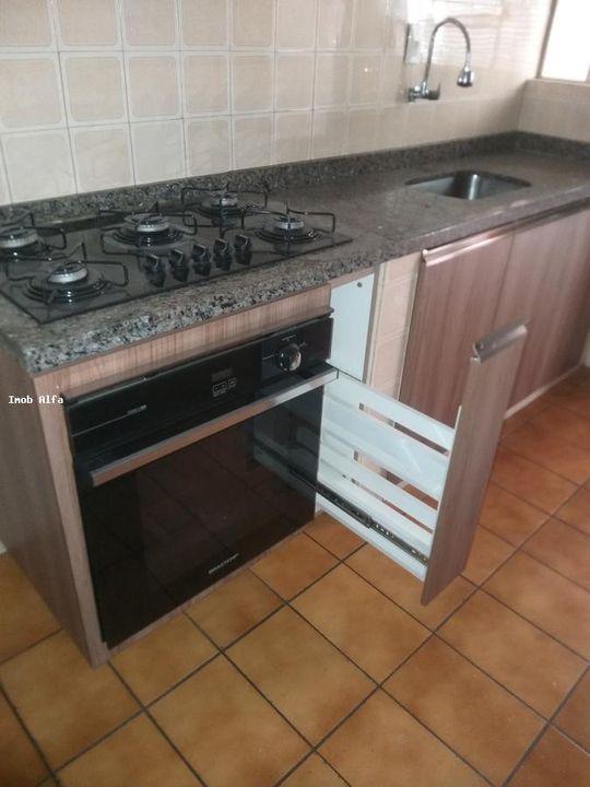 Apartamento à venda com 2 quartos, 80m² - Foto 3