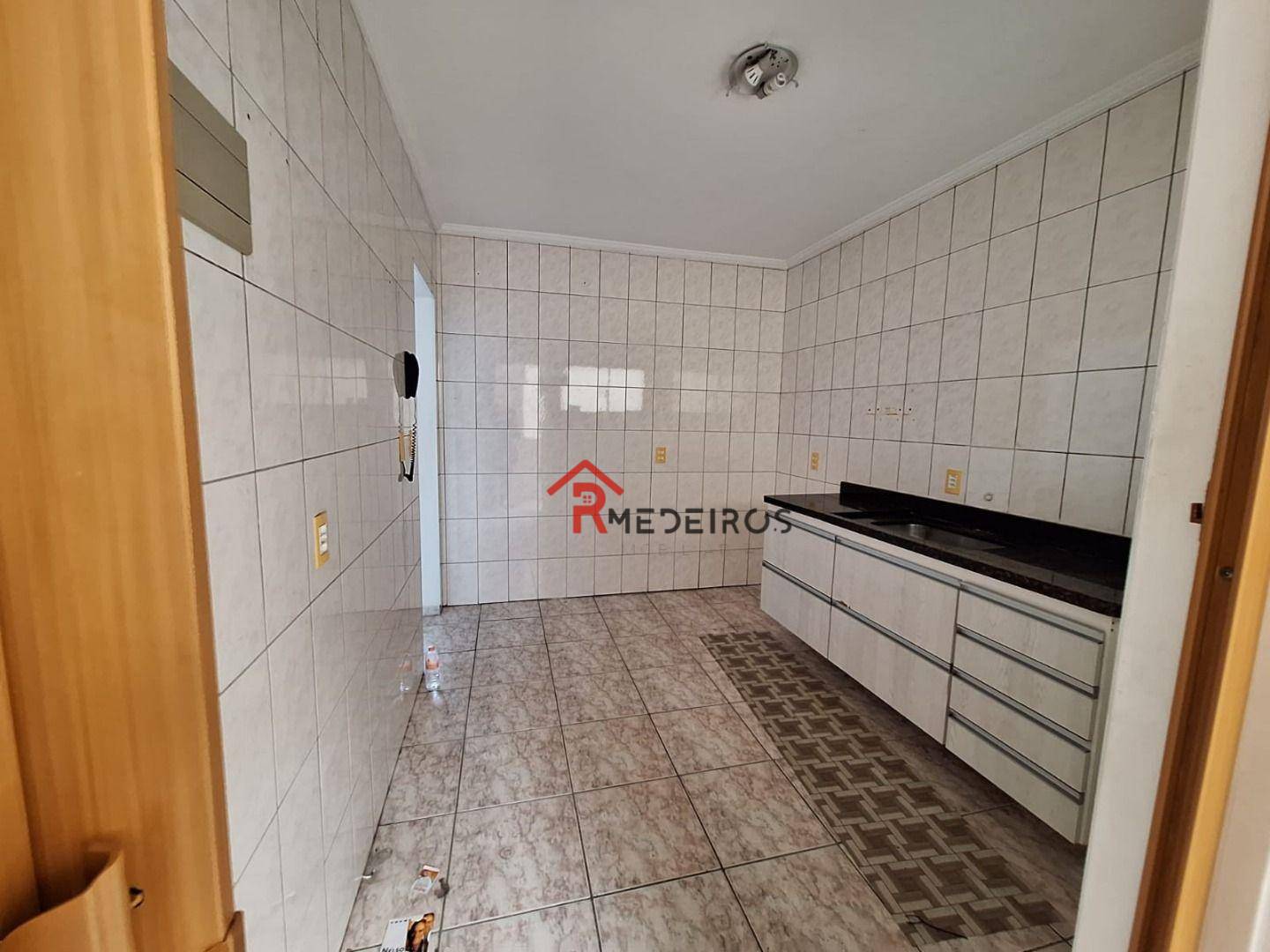 Apartamento à venda com 1 quarto, 60m² - Foto 14