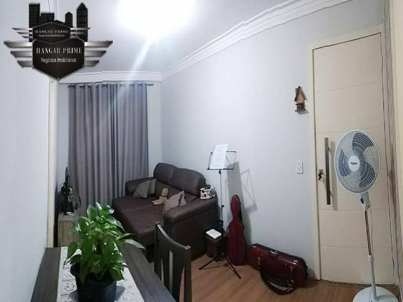 Apartamento à venda com 2 quartos, 45m² - Foto 2