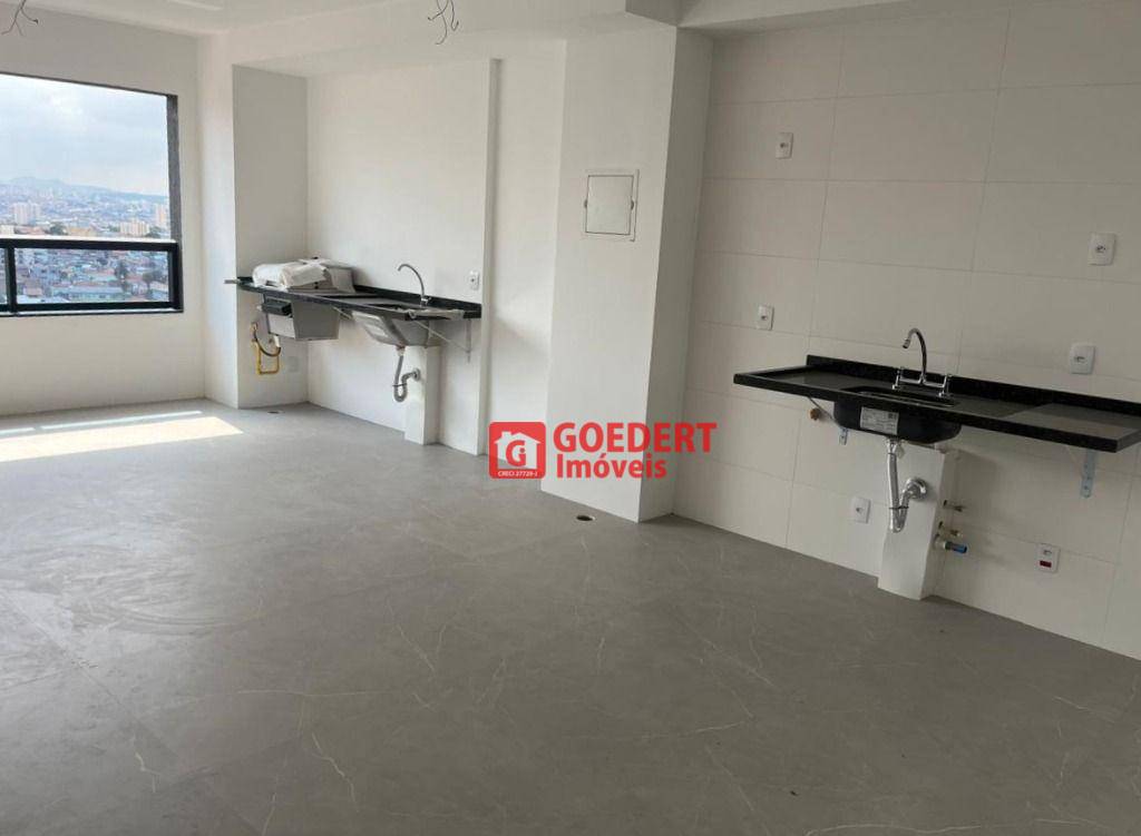 Apartamento à venda com 2 quartos, 69m² - Foto 1