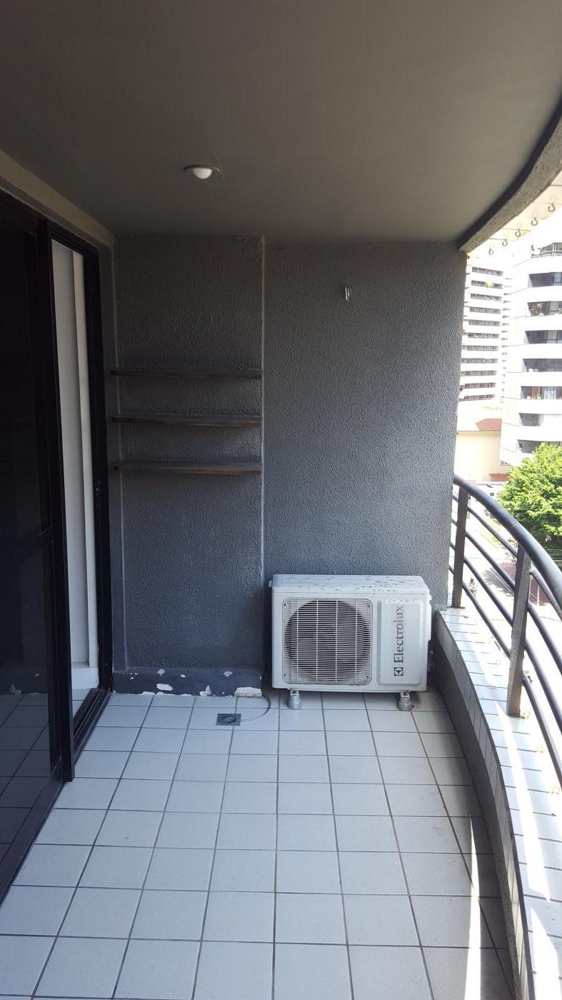 Apartamento para alugar com 2 quartos, 70m² - Foto 14
