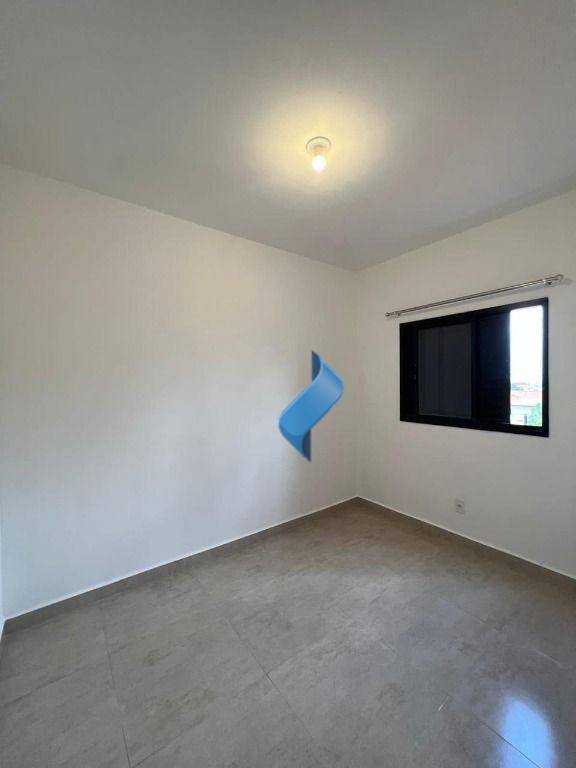 Apartamento à venda com 2 quartos, 43m² - Foto 4