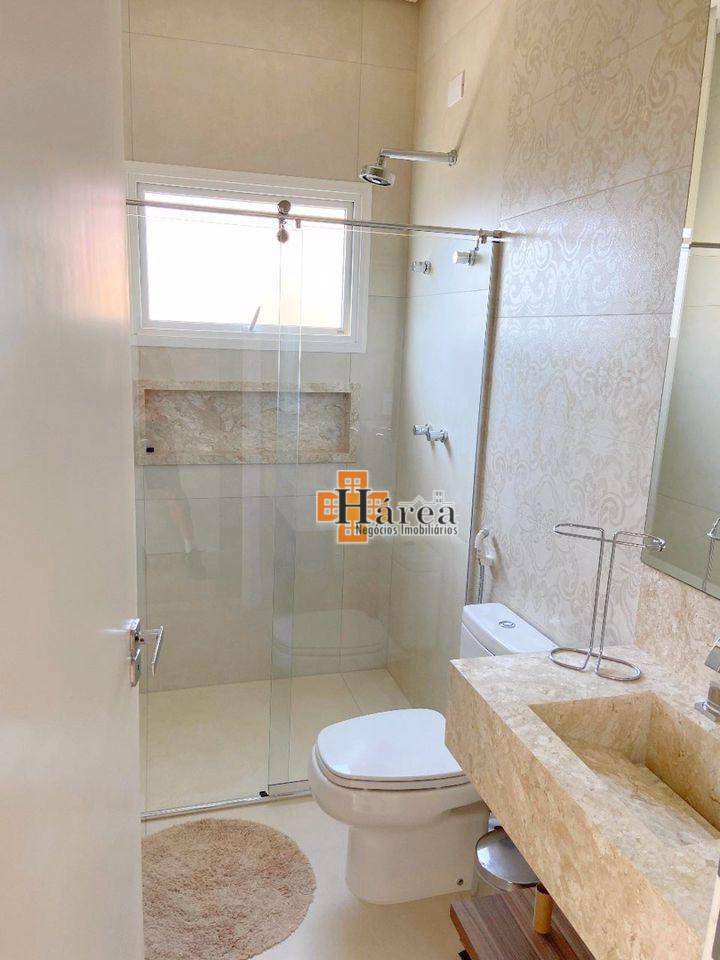 Sobrado à venda com 3 quartos, 400m² - Foto 18