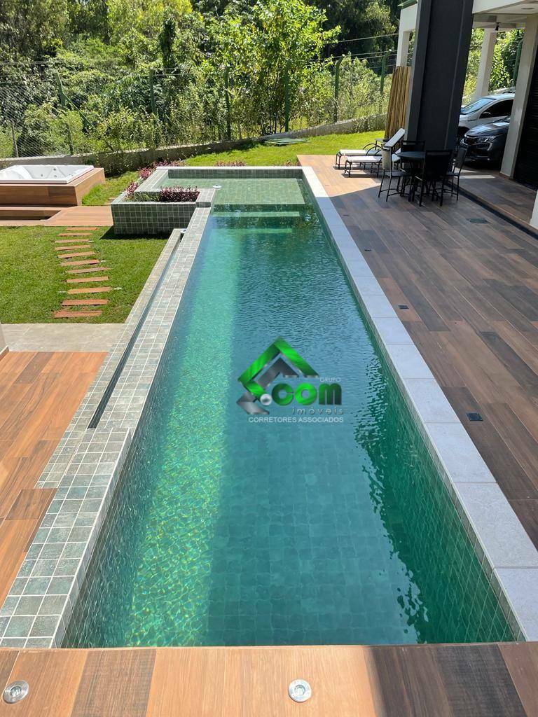 Casa de Condomínio para alugar com 4 quartos, 435m² - Foto 11