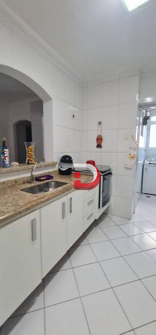 Apartamento para alugar com 3 quartos, 98m² - Foto 4