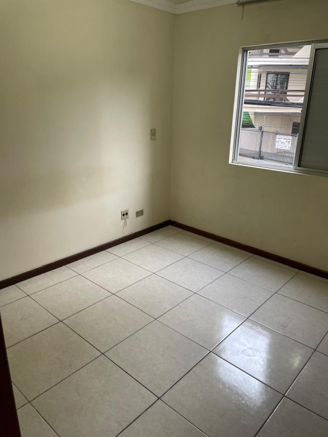 Apartamento para alugar com 3 quartos, 120m² - Foto 11