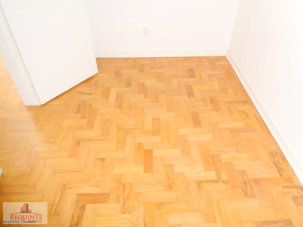 Sobrado à venda com 3 quartos, 200m² - Foto 25