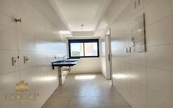 Apartamento à venda com 3 quartos, 151m² - Foto 9