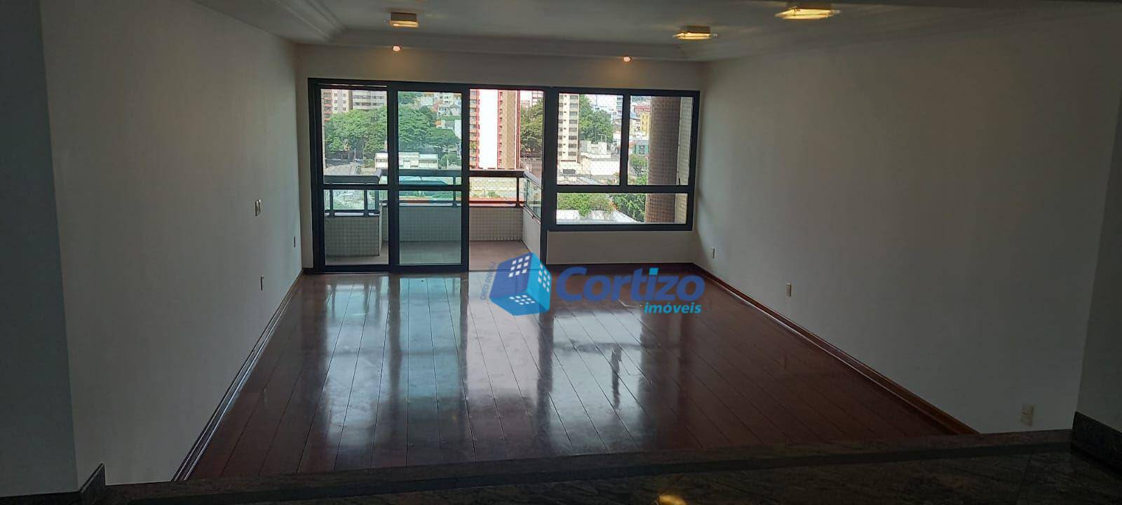 Apartamento à venda com 4 quartos, 268m² - Foto 2