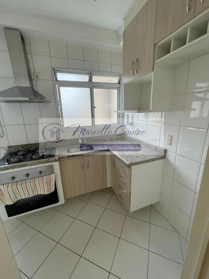 Apartamento à venda com 3 quartos, 66m² - Foto 10