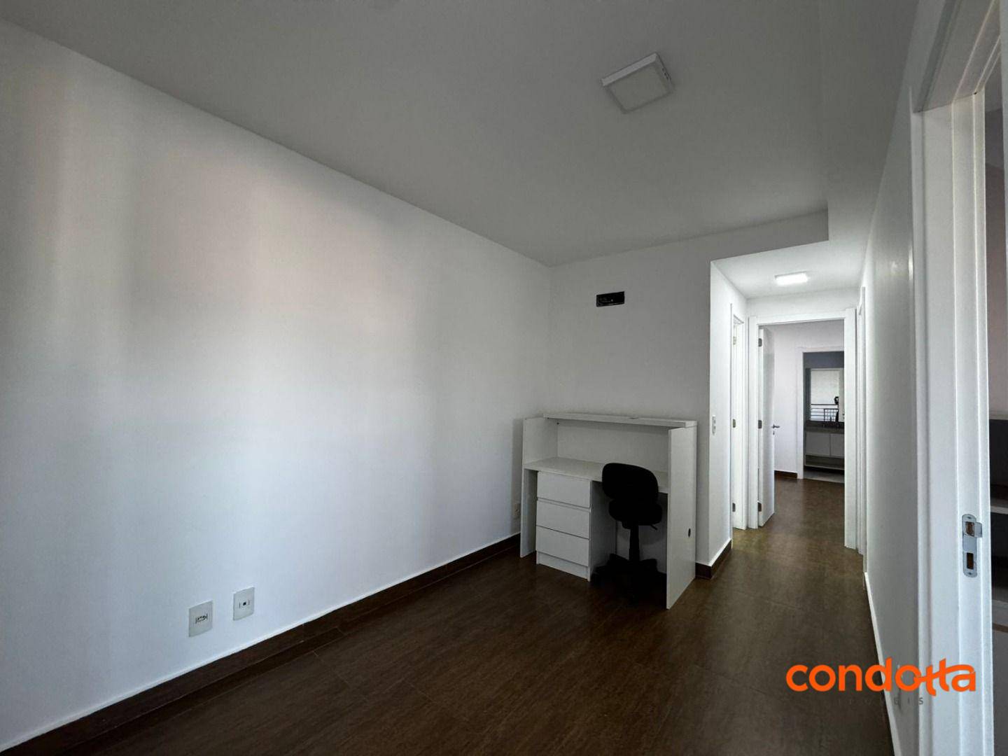 Apartamento para alugar com 3 quartos, 172m² - Foto 17