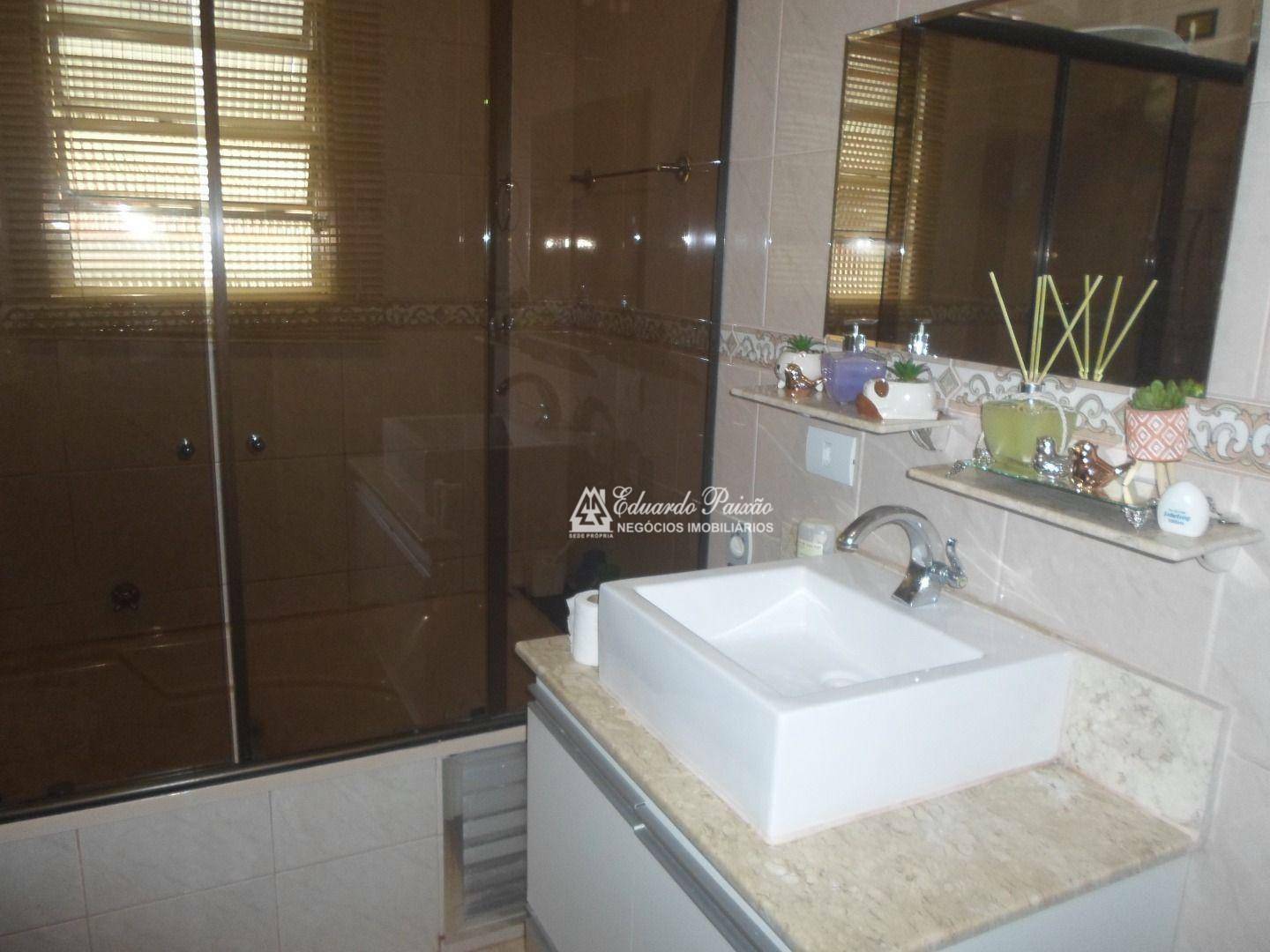 Sobrado à venda com 3 quartos, 222m² - Foto 9