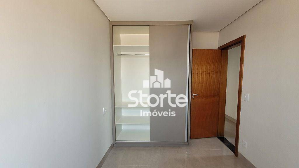 Apartamento à venda com 3 quartos, 83m² - Foto 10