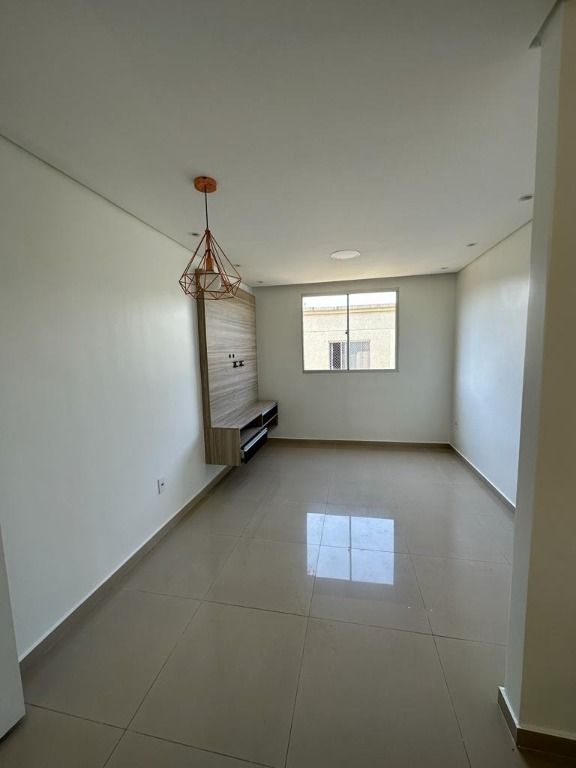 Apartamento à venda com 2 quartos, 46m² - Foto 4