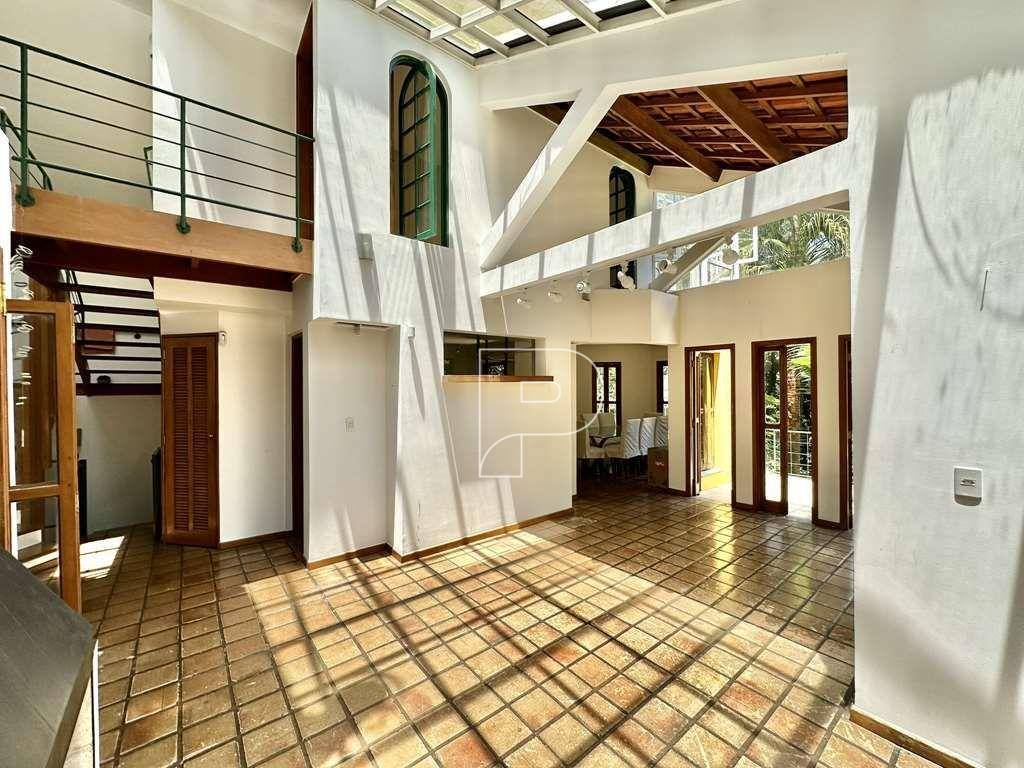 Casa de Condomínio à venda e aluguel com 3 quartos, 485m² - Foto 2