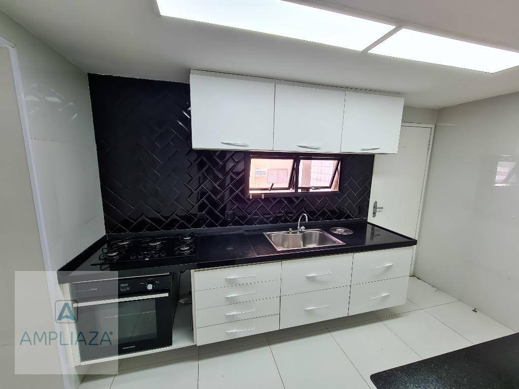 Apartamento à venda com 3 quartos, 137m² - Foto 23