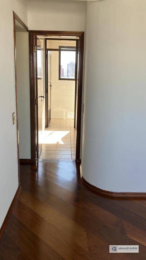 Apartamento à venda com 3 quartos, 106m² - Foto 4