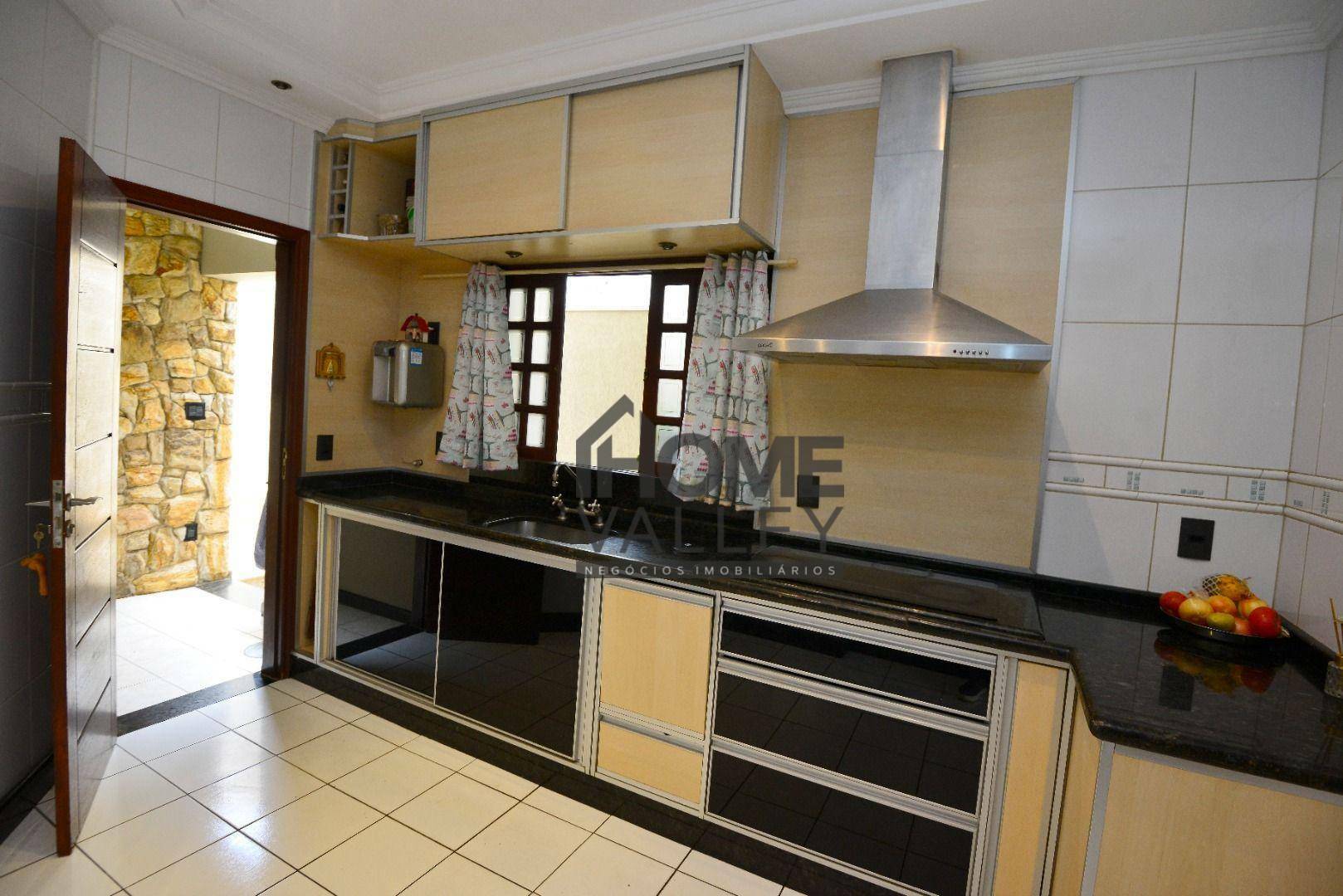 Casa de Condomínio à venda com 3 quartos, 260m² - Foto 39