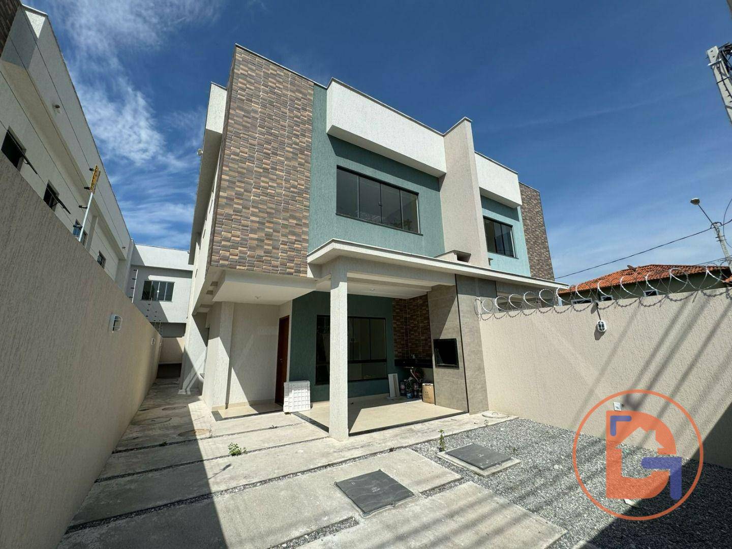 Casa à venda com 3 quartos, 145m² - Foto 3