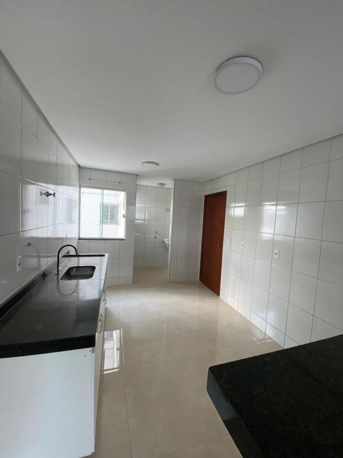 Apartamento à venda com 3 quartos, 106m² - Foto 19