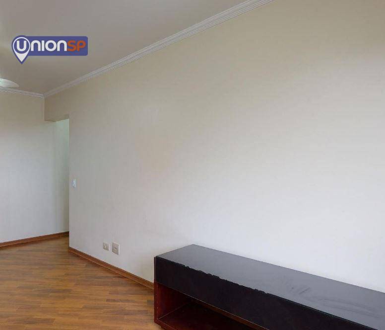 Apartamento à venda com 2 quartos, 68m² - Foto 3