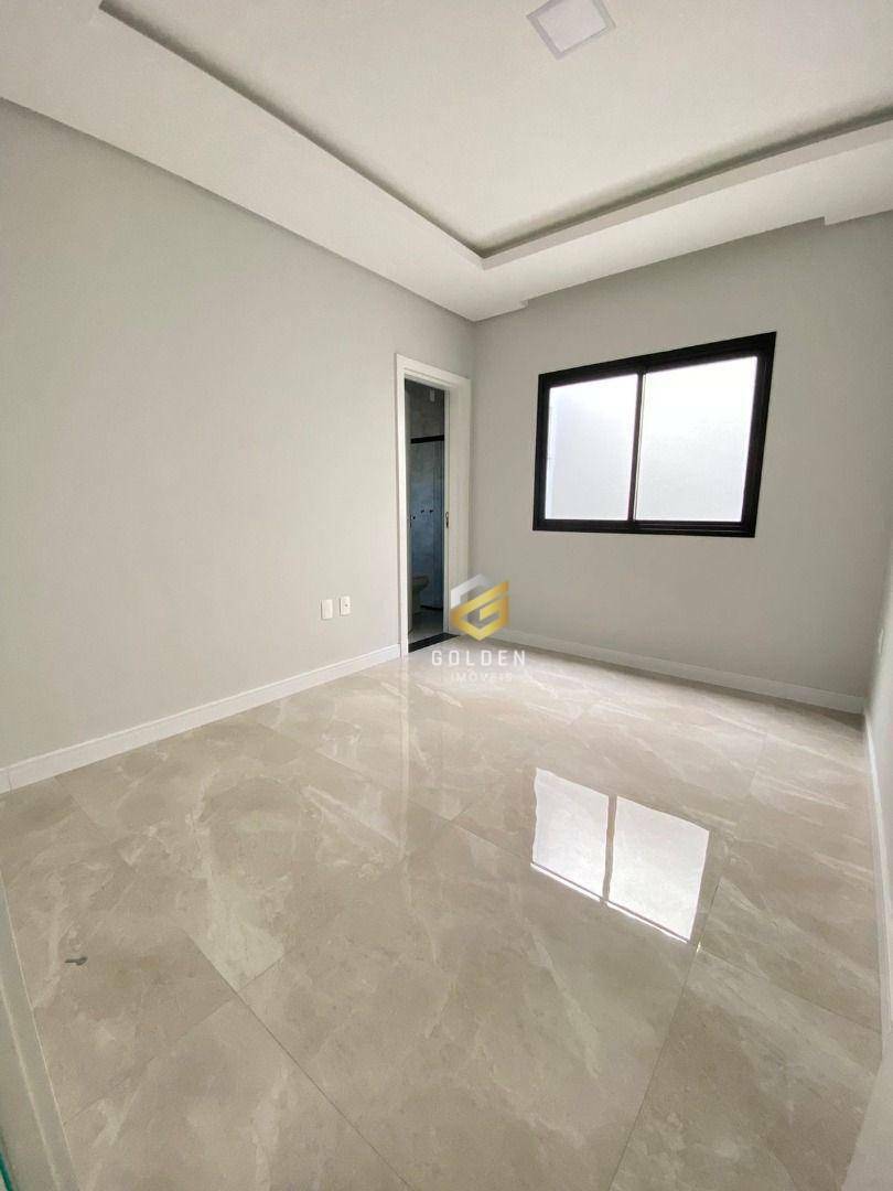 Sobrado à venda com 3 quartos, 157m² - Foto 18