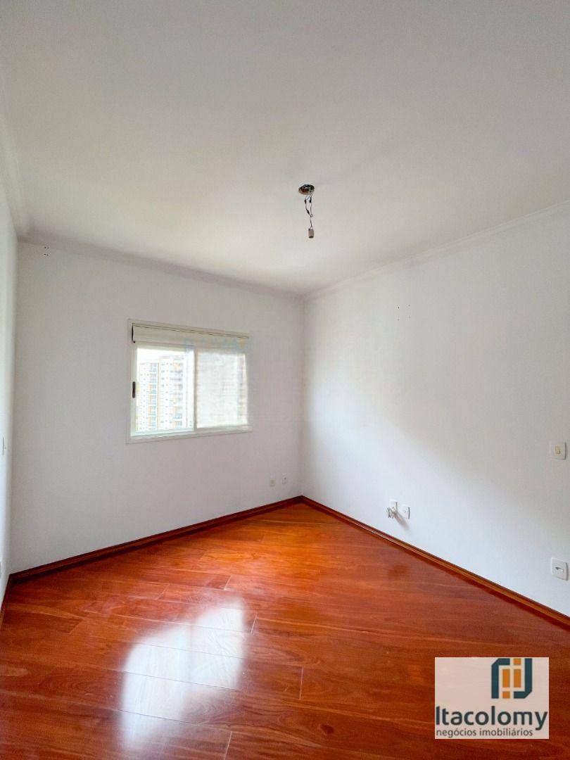 Apartamento à venda e aluguel com 3 quartos, 139m² - Foto 19