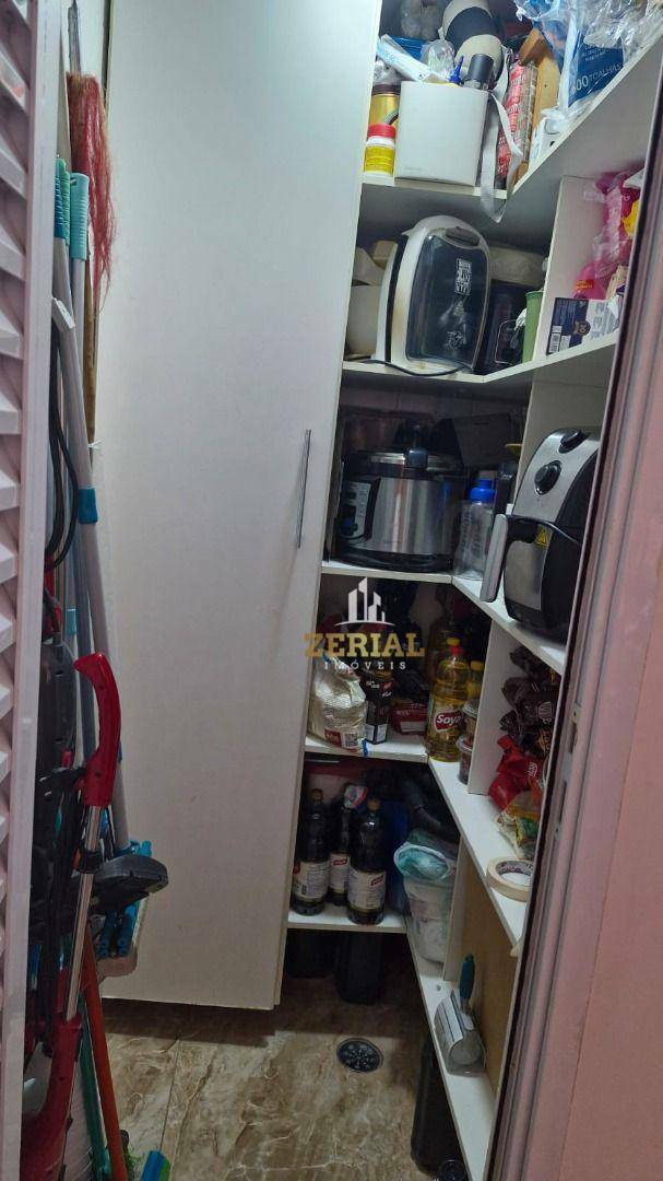 Apartamento à venda com 3 quartos, 146m² - Foto 17