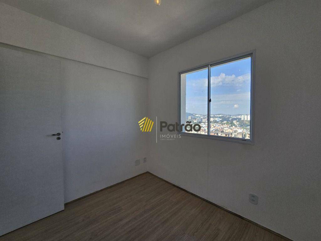 Apartamento à venda com 2 quartos, 42m² - Foto 8