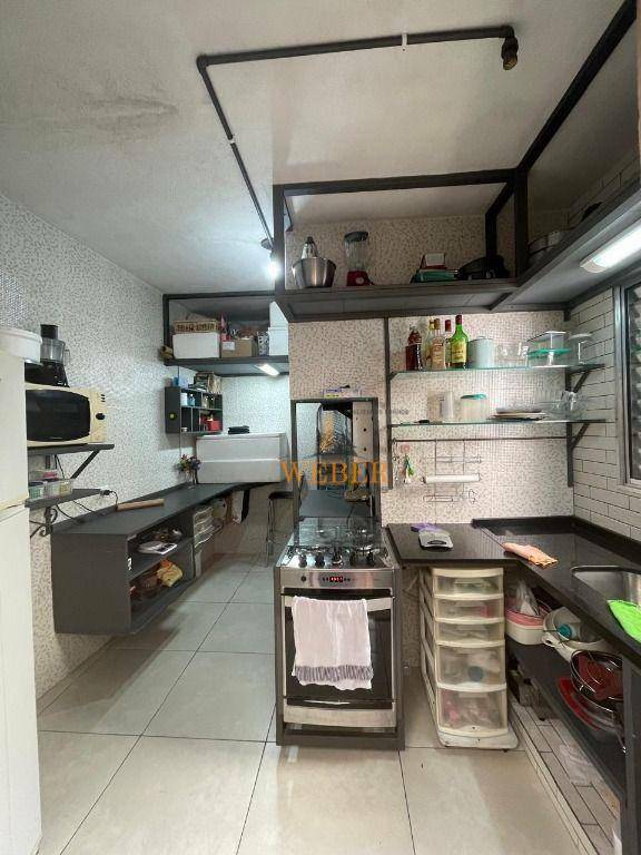 Sobrado à venda com 3 quartos, 207m² - Foto 17