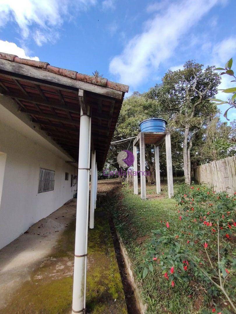 Chácara à venda com 2 quartos, 150m² - Foto 12