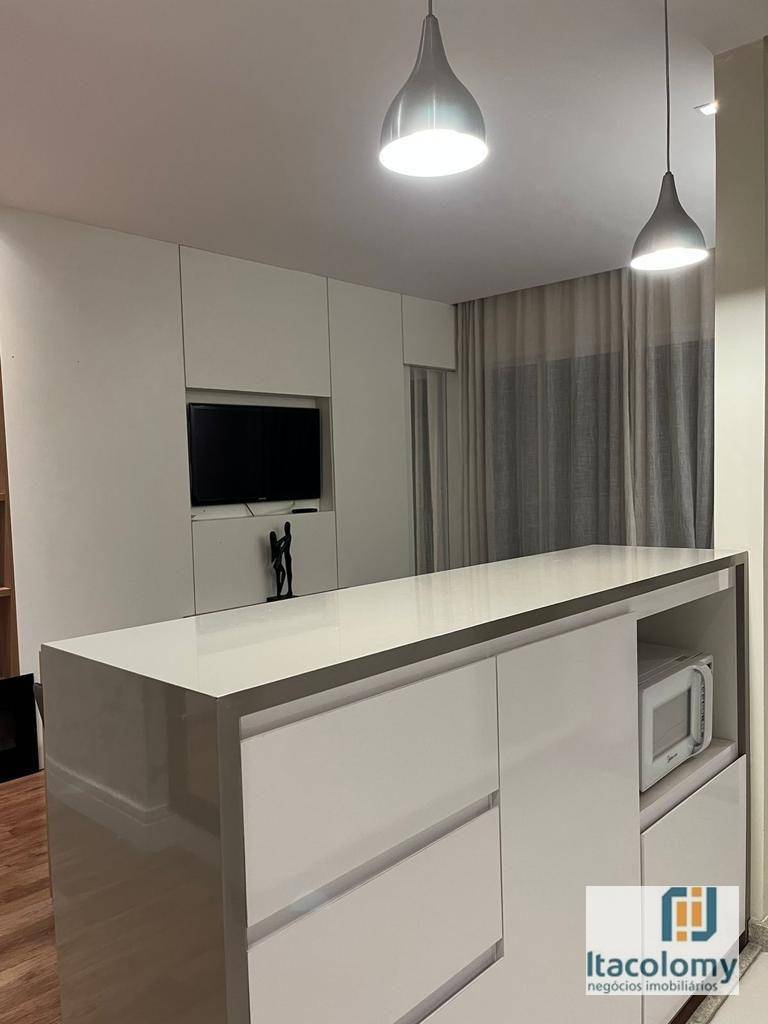 Apartamento à venda com 1 quarto, 50m² - Foto 3