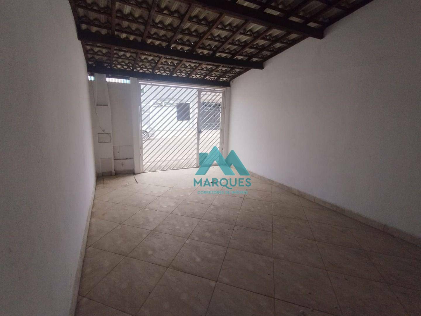 Casa à venda com 2 quartos, 100m² - Foto 3