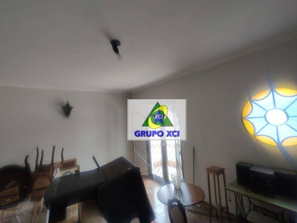 Casa para alugar com 3 quartos, 120m² - Foto 17