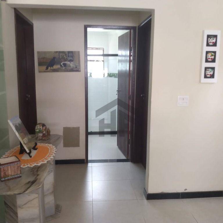 Casa de Condomínio à venda com 6 quartos, 340m² - Foto 9
