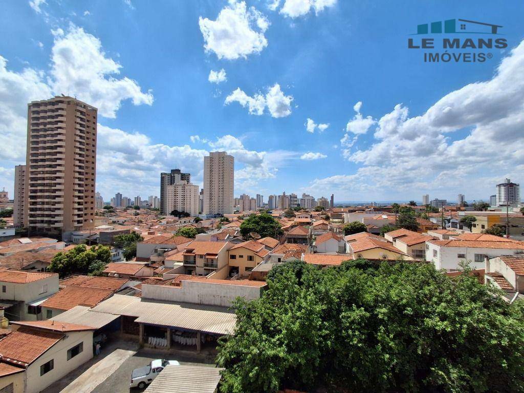 Apartamento à venda com 2 quartos, 68m² - Foto 10