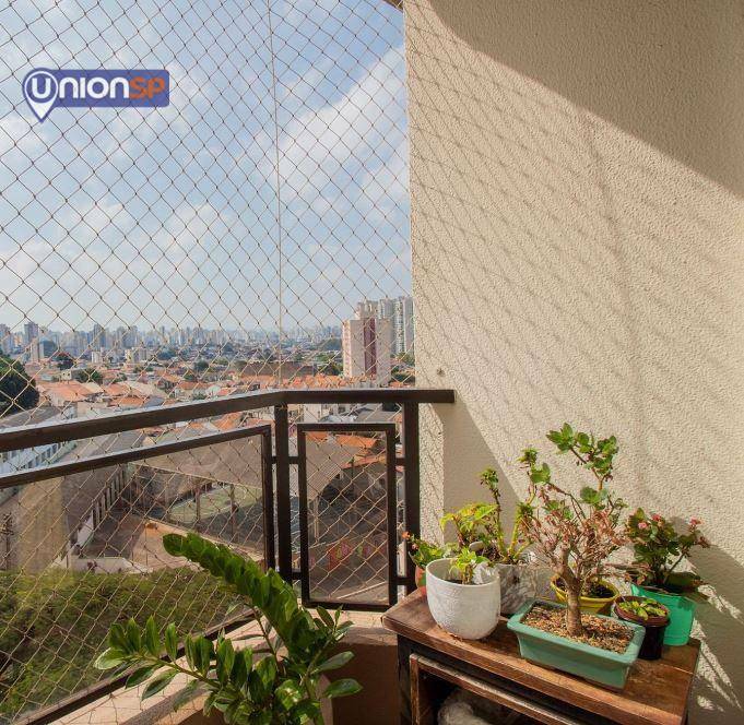 Apartamento à venda com 3 quartos, 76m² - Foto 4